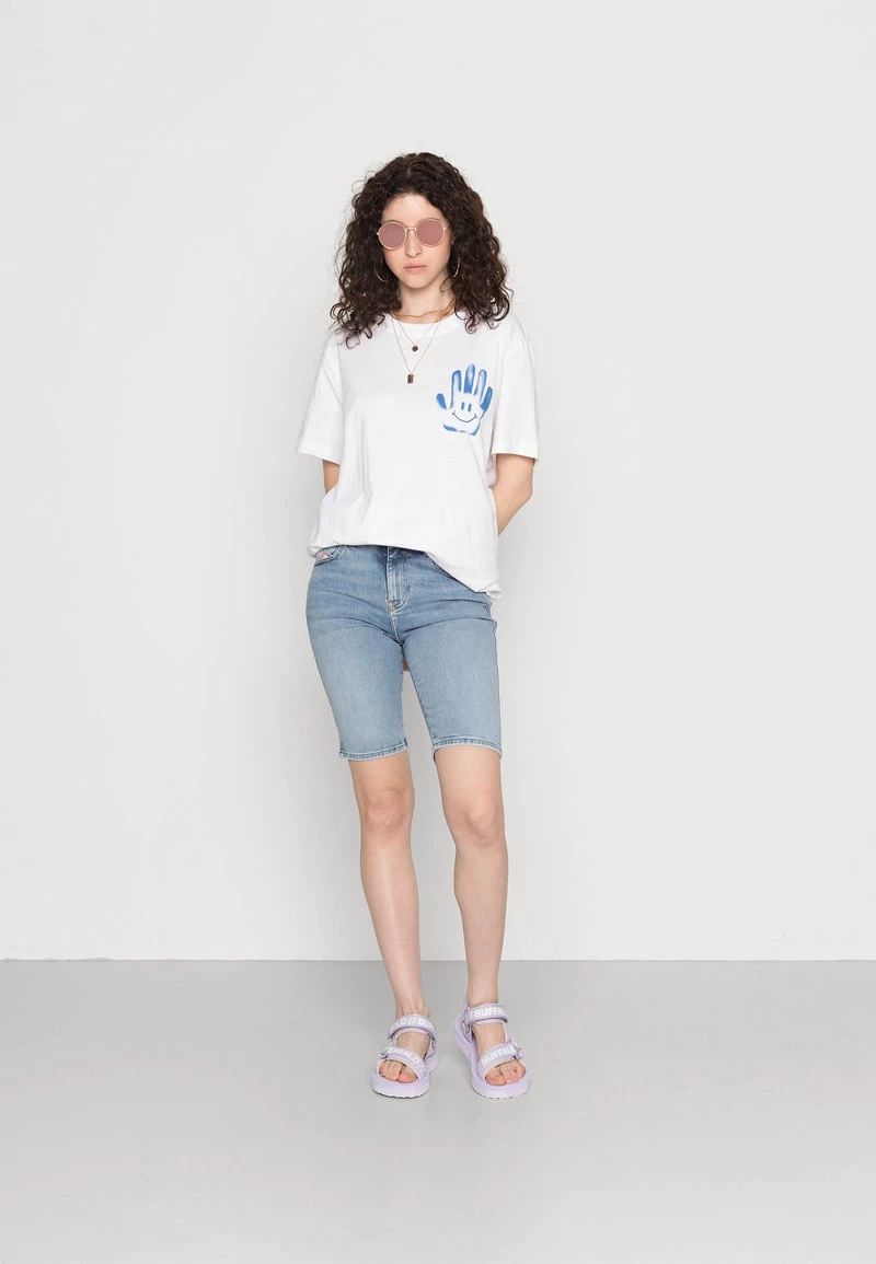 Mujer DE-GINNY DIESEL LIBRARY - Shorts Vaqueros - Denim 4 Mujer DE-GINNY DIESEL LIBRARY - Shorts Vaqueros - Denim - Imagen 2