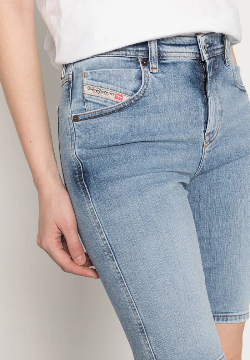 Mujer DE-GINNY DIESEL LIBRARY - Shorts Vaqueros - Denim 7 Mujer DE-GINNY DIESEL LIBRARY - Shorts Vaqueros - Denim - Imagen 5