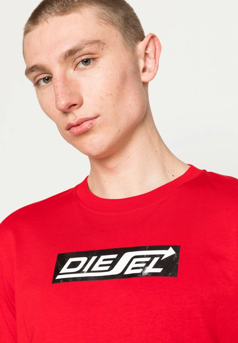 Diesel Hombre DIEGOR - Camiseta Estampada - Red 7 Diesel Hombre DIEGOR - Camiseta Estampada - Red - Imagen 5