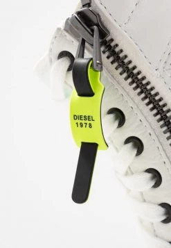 Diesel Hombre S-DVELOWS MID - Zapatillas Altas - Star White 15 Diesel Hombre S-DVELOWS MID - Zapatillas Altas - Star White -Ritmo Diesel Tienda 2769a25117484809b9951296795cc7e9