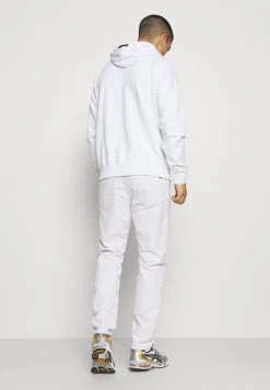 Diesel Hombre VIDER - Vaqueros Tapered - 003af 8mh -Ritmo Diesel Tienda 2e7f3dbaa3c14cd9987fee6af05a5071