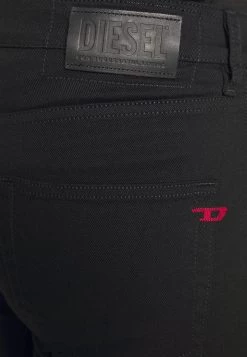 Diesel Hombre Vaqueros Rectos - Black Denim -Ritmo Diesel Tienda 39155b1910a74e6e8d3c67f5518f942f