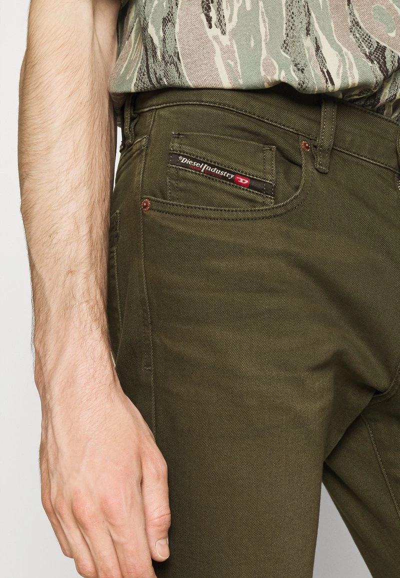 Diesel Hombre Vaqueros Rectos - 09a32 7 Diesel Hombre Vaqueros Rectos - 09a32 - Imagen 5