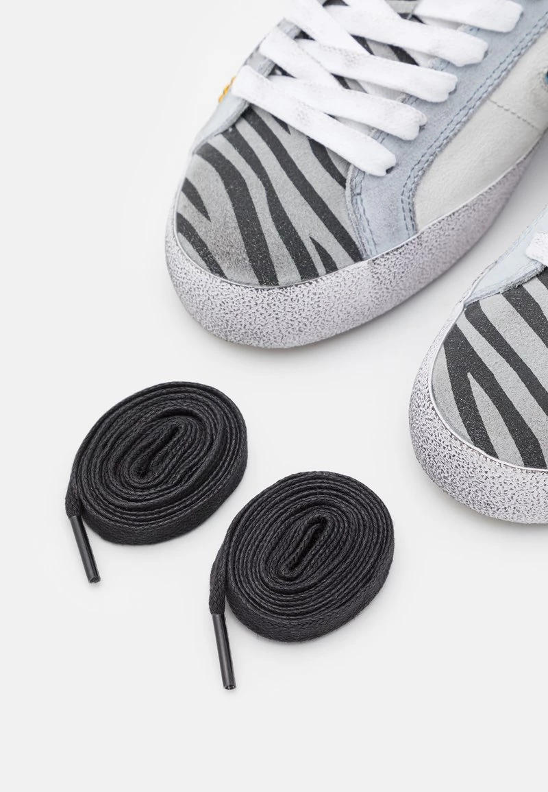 Diesel Mujer S-LEROJI LOW W - Zapatillas - White/blue 8 Diesel Mujer S-LEROJI LOW W - Zapatillas - White/blue - Imagen 6