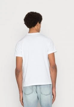 Diesel Hombre T-DIEGOR-D - Camiseta Básica - White -Ritmo Diesel Tienda 4bec6854d02b429ba05e47563f8a6059