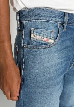 Diesel Hombre D-STRUKT-SHORT - Shorts Vaqueros - 0ehak 01 -Ritmo Diesel Tienda 55060e1331dc4716869ca1840495c698