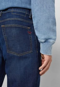 Hombre FINING DIESEL LIBRARY - Vaqueros Rectos - 09b90 01 -Ritmo Diesel Tienda 55e072542f834a2e9261cba2fbeacbd0