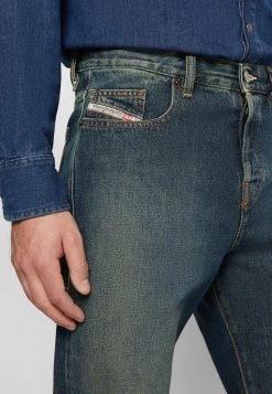 Diesel Hombre 2020 D VIKER LIBRARY - Vaqueros Rectos - Dark Blue 11 Diesel Hombre 2020 D VIKER LIBRARY - Vaqueros Rectos - Dark Blue -Ritmo Diesel Tienda 594b5ac14f7641049f0c467fbc46cdc0