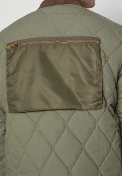 Diesel Hombre Chaqueta De Invierno - Olive -Ritmo Diesel Tienda 5ba5f957083647508350d56ca55ff0d1