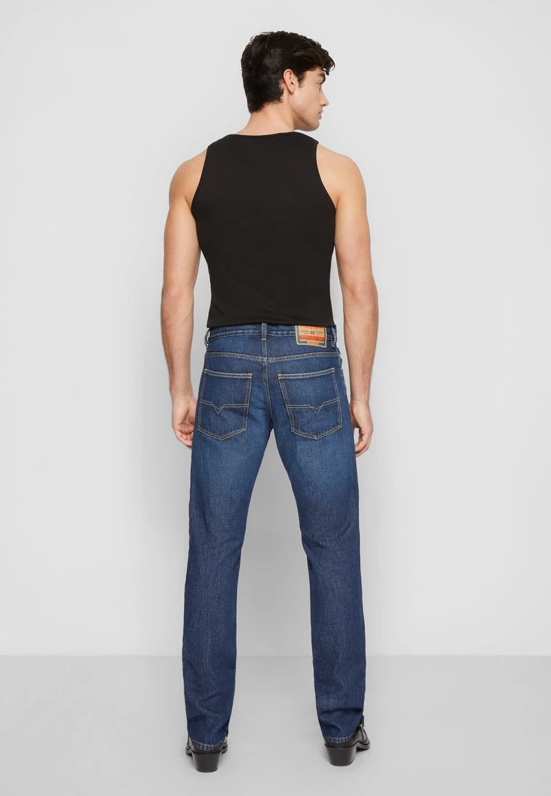 Hombre 1995 DIESEL LIBRARY - Vaqueros Rectos - 09c03 01 5 Hombre 1995 DIESEL LIBRARY - Vaqueros Rectos - 09c03 01 - Imagen 3