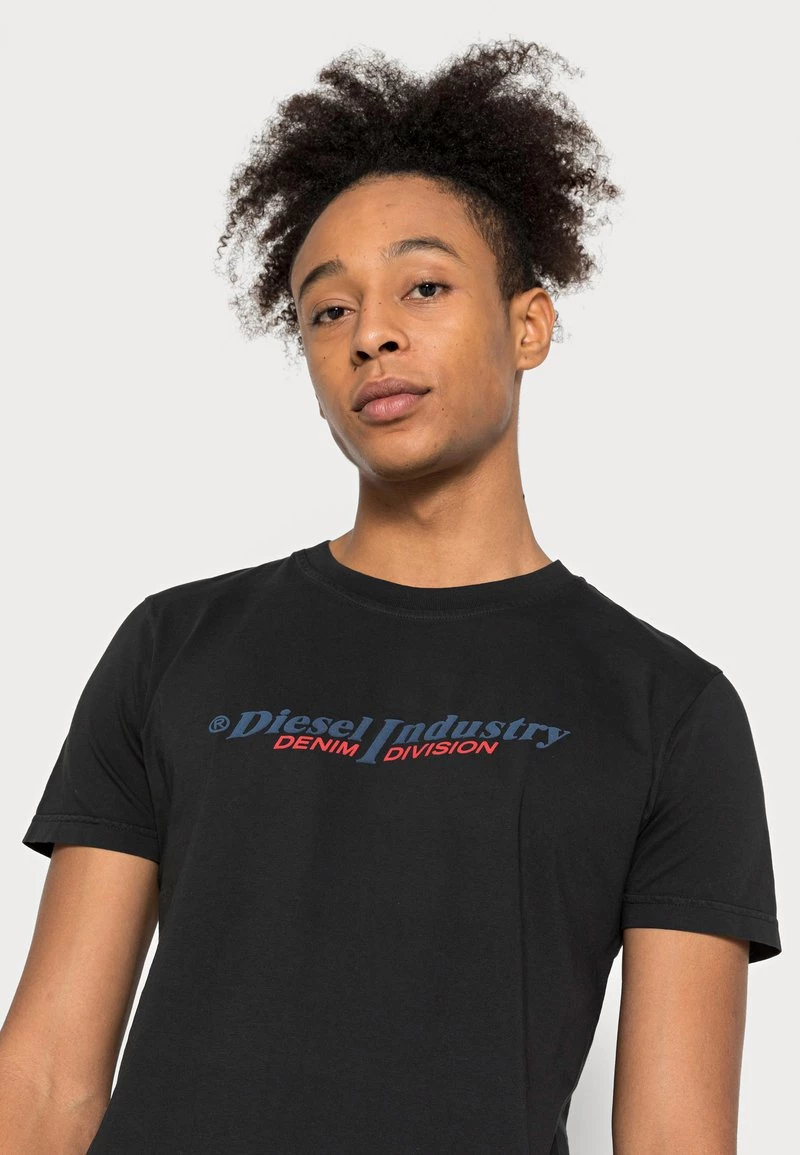 Diesel Hombre DIEGOR - Camiseta Estampada - Black 7 Diesel Hombre DIEGOR - Camiseta Estampada - Black - Imagen 5