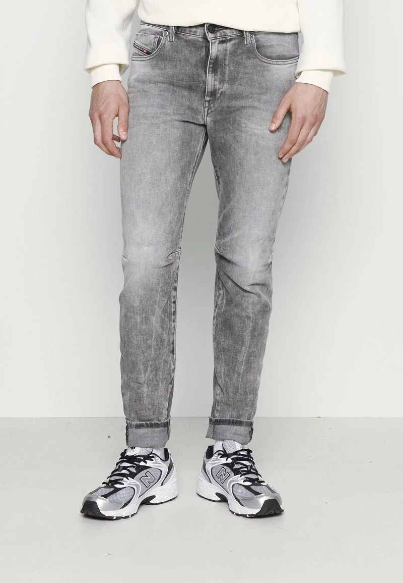Diesel Hombre D-STRUKT-A - Vaqueros Slim Fit - Grey Denim 3 Diesel Hombre D-STRUKT-A - Vaqueros Slim Fit - Grey Denim