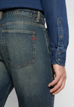 Diesel Hombre 2020 D VIKER LIBRARY - Vaqueros Rectos - Dark Blue 13 Diesel Hombre 2020 D VIKER LIBRARY - Vaqueros Rectos - Dark Blue -Ritmo Diesel Tienda 74152e32730342a988b3da42dc74835d