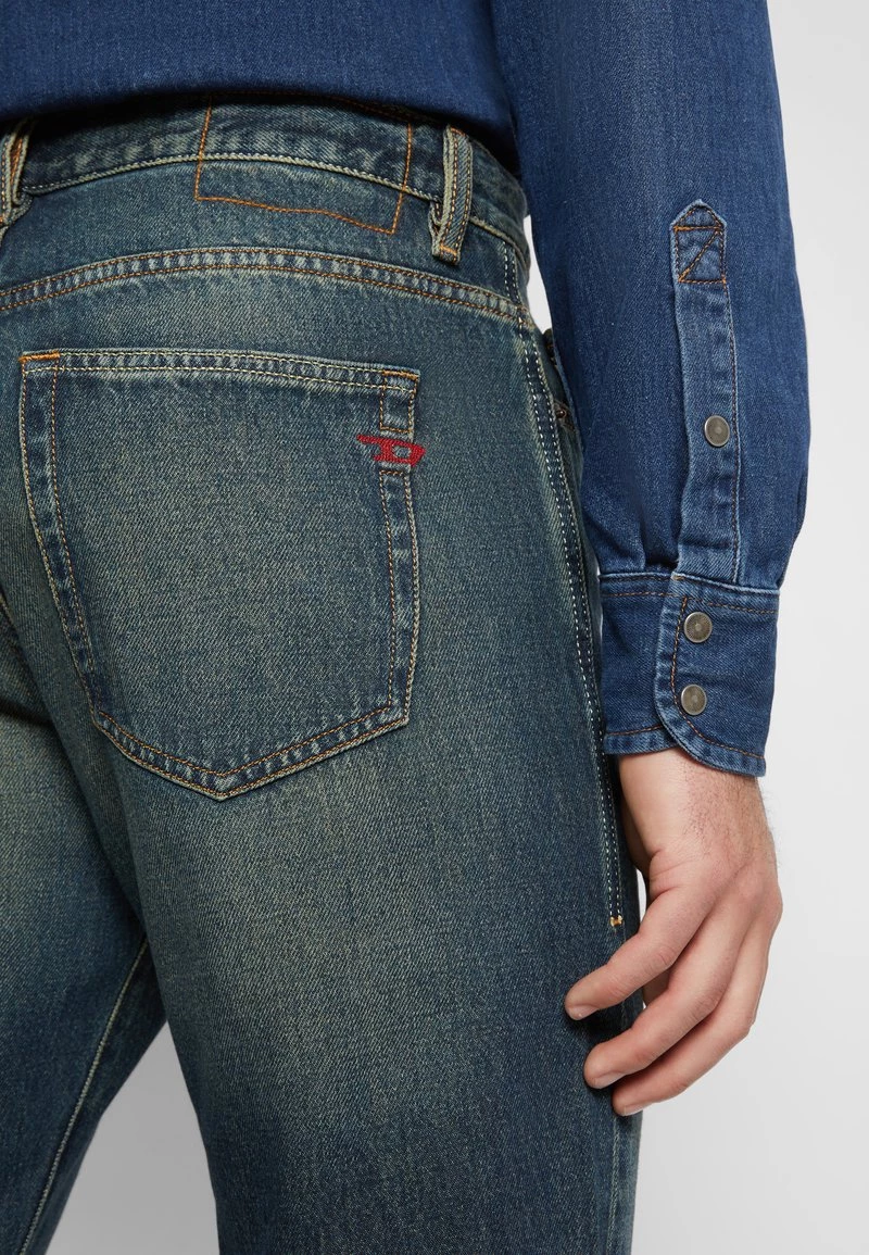 Diesel Hombre 2020 D VIKER LIBRARY - Vaqueros Rectos - Dark Blue 8 Diesel Hombre 2020 D VIKER LIBRARY - Vaqueros Rectos - Dark Blue - Imagen 6