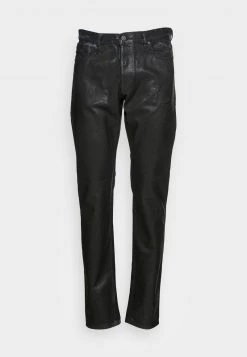 Hombre 1995 DIESEL LIBRARY - Vaqueros Rectos - 09c85 9xx -Ritmo Diesel Tienda 76cd5af5c8ef47a489a958efcacf42a9