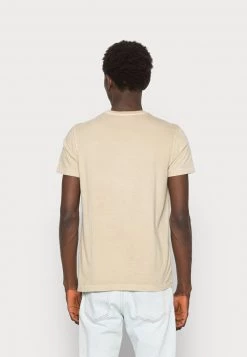 Diesel Hombre Camiseta Estampada - Light Beige -Ritmo Diesel Tienda 7ed62ea2e5bb43c09bf32d71be3b3896