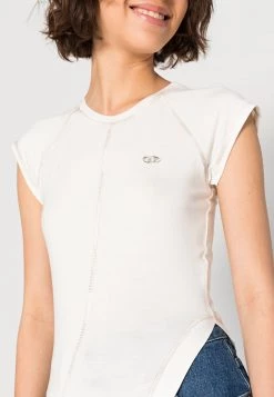 Diesel Mujer T-SKYOVERALL - Camiseta Básica - White 11 Diesel Mujer T-SKYOVERALL - Camiseta Básica - White -Ritmo Diesel Tienda 84f1b6b9957548f28502496d3f6da412