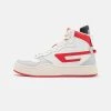 Diesel Hombre S-UKIYO MID - Zapatillas Altas - White/red 1 Diesel Hombre S-UKIYO MID - Zapatillas Altas - White/red -Ritmo Diesel Tienda 8798afb3e4c941c09012df47827a05ec