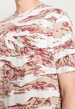 Diesel Unisexo JUST UNISEX - Camiseta Estampada - Soft Pink -Ritmo Diesel Tienda 896c1ed4f7ad43e4ac4461207c650b3a