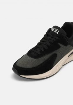 Diesel Hombre S-SERENDIPITY - Zapatillas - Black 15 Diesel Hombre S-SERENDIPITY - Zapatillas - Black -Ritmo Diesel Tienda 906893e4a3b742eba392731fa3cdf187