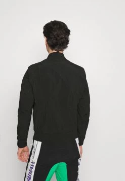 Diesel Hombre J-DONNY-A - Chaqueta Fina - Black 11 Diesel Hombre J-DONNY-A - Chaqueta Fina - Black -Ritmo Diesel Tienda 91536fc5d8134287bffbf10a885c6268