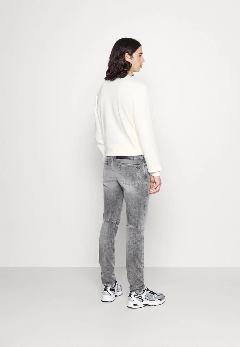 Diesel Hombre D-STRUKT-A - Vaqueros Slim Fit - Grey Denim 5 Diesel Hombre D-STRUKT-A - Vaqueros Slim Fit - Grey Denim - Imagen 3