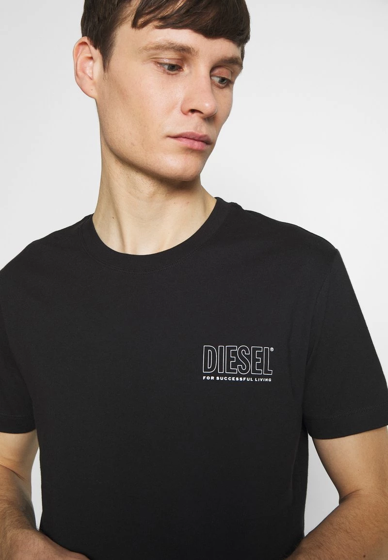 Diesel Hombre JAKE - Camiseta Estampada - Black 8 Diesel Hombre JAKE - Camiseta Estampada - Black - Imagen 6