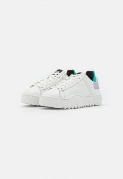 Diesel Mujer S-SHIKA LOW LACE W - Zapatillas - White/turquoise -Ritmo Diesel Tienda 9ca55fb4fff54c3da09d56641d3752da