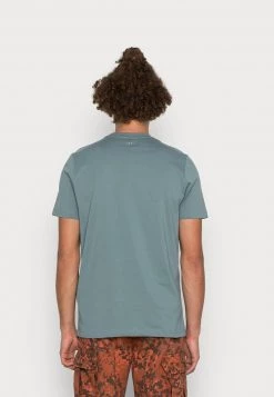 Diesel Hombre T JUST C8 - Camiseta Estampada - Blue 9 Diesel Hombre T JUST C8 - Camiseta Estampada - Blue -Ritmo Diesel Tienda 9e7e5dff9b75415587efb29fe026ced7