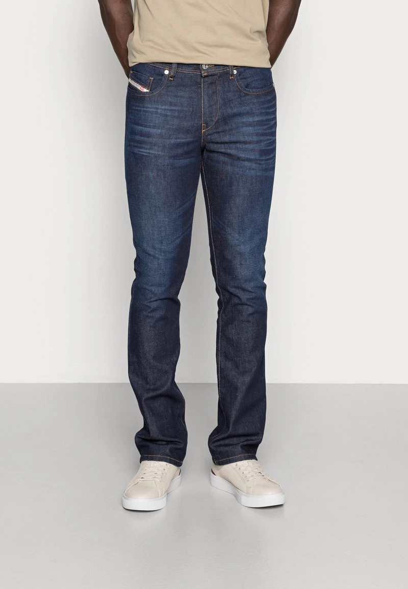 Diesel Hombre D-VOCS - Vaqueros Rectos - Dark Blue Denim 3 Diesel Hombre D-VOCS - Vaqueros Rectos - Dark Blue Denim