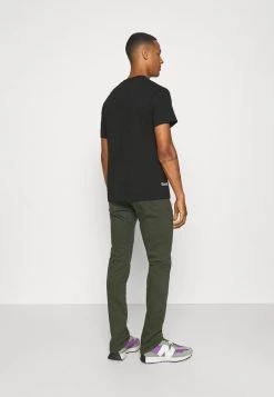 Diesel Hombre D YENNOX - Vaqueros Tapered - Olive 9 Diesel Hombre D YENNOX - Vaqueros Tapered - Olive -Ritmo Diesel Tienda abb31bd691fd498f8c043aac39cf54a3