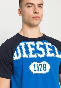 Diesel Hombre RAGLEN - Camiseta Estampada - Blue -Ritmo Diesel Tienda abf88b38b42a4ccfba6b02bf1a2fb94e