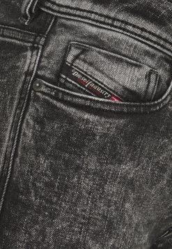 Diesel Hombre SLEENKER - Vaqueros Pitillo - Black Denim -Ritmo Diesel Tienda b3d8c03f509445d28b2df2d712273e64