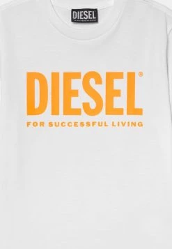 Diesel Unisexo JUST LOGO - Camiseta Estampada - White 7 Diesel Unisexo JUST LOGO - Camiseta Estampada - White -Ritmo Diesel Tienda bb88ee45d7b74c5d98ed8287fbed7806