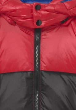 Diesel Niños JORY - Chaqueta De Invierno - Red -Ritmo Diesel Tienda beed0bfa95f042618caeb022a37d02e1