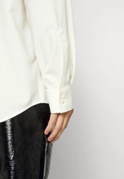 Diesel Hombre Camisa - White -Ritmo Diesel Tienda bfa5b3d888144a8484bfe23b84f0b8d8