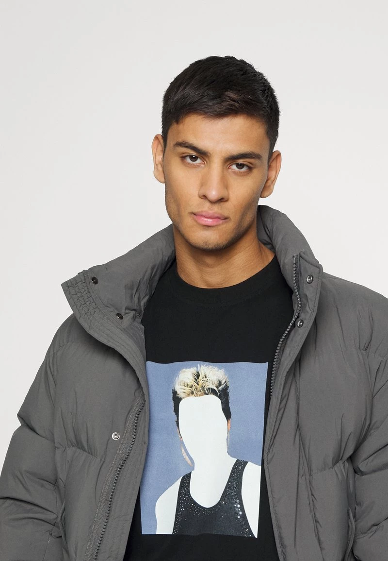 Diesel Hombre JUST - Camiseta Estampada - Black 6 Diesel Hombre JUST - Camiseta Estampada - Black - Imagen 4