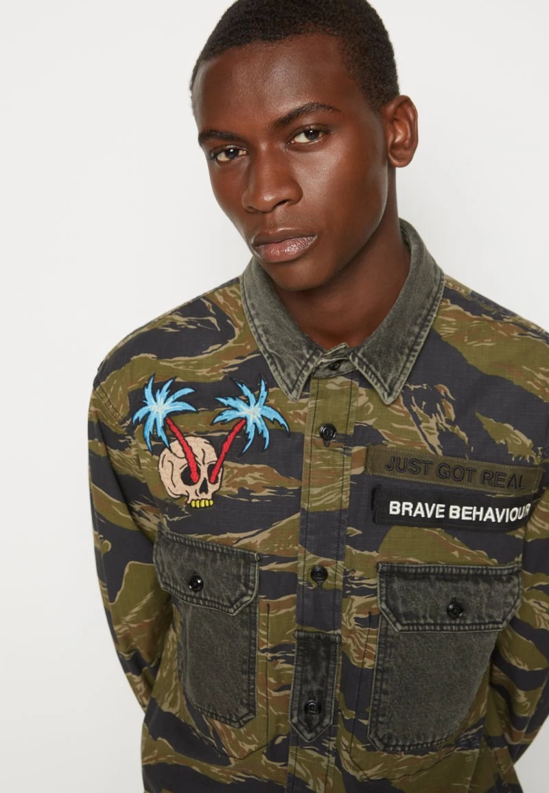 Diesel Hombre S-BUNNELL-CMF - Camisa - Olive 6 Diesel Hombre S-BUNNELL-CMF - Camisa - Olive - Imagen 4