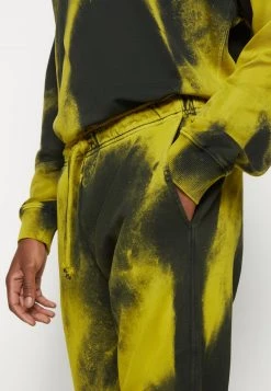 Diesel Hombre Pantalones Deportivos - Yellow/black -Ritmo Diesel Tienda cf3599a84ae845a286eaeb079de3868a