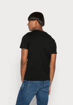 Diesel Hombre DIEGOR - Camiseta Estampada - Black -Ritmo Diesel Tienda dc4f25f78bcc450a88e260739e609b8b