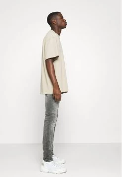 Diesel Hombre SLEENKER - Vaqueros Pitillo - 009fw -Ritmo Diesel Tienda dcf48a175ec448788802c93717a5211d