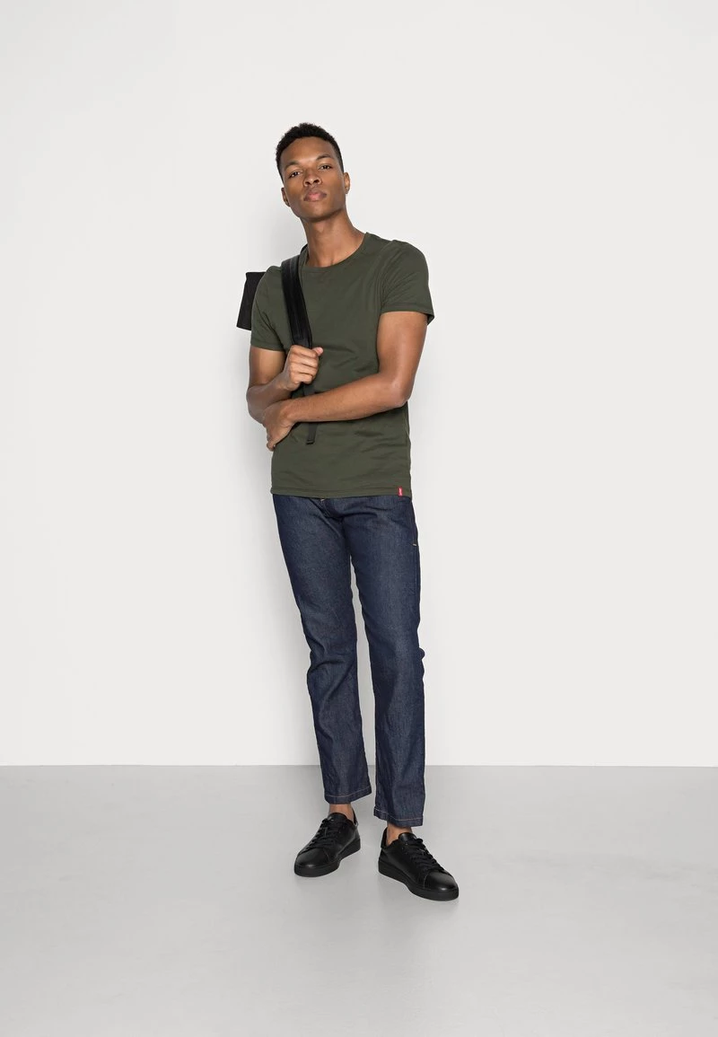 Diesel Hombre D-VIKER-CDN - Vaqueros Rectos - 09b28 01 4 Diesel Hombre D-VIKER-CDN - Vaqueros Rectos - 09b28 01 - Imagen 2