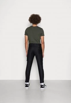 Diesel Hombre Pantalones Cargo - Black -Ritmo Diesel Tienda e0d86e994ac549b0b009d5d0c6df62da