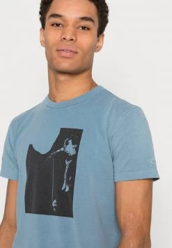 Diesel Hombre DIEGOR - Camiseta Estampada - Blue -Ritmo Diesel Tienda e2ca5a1570b54b94b2c26dba13afdb57