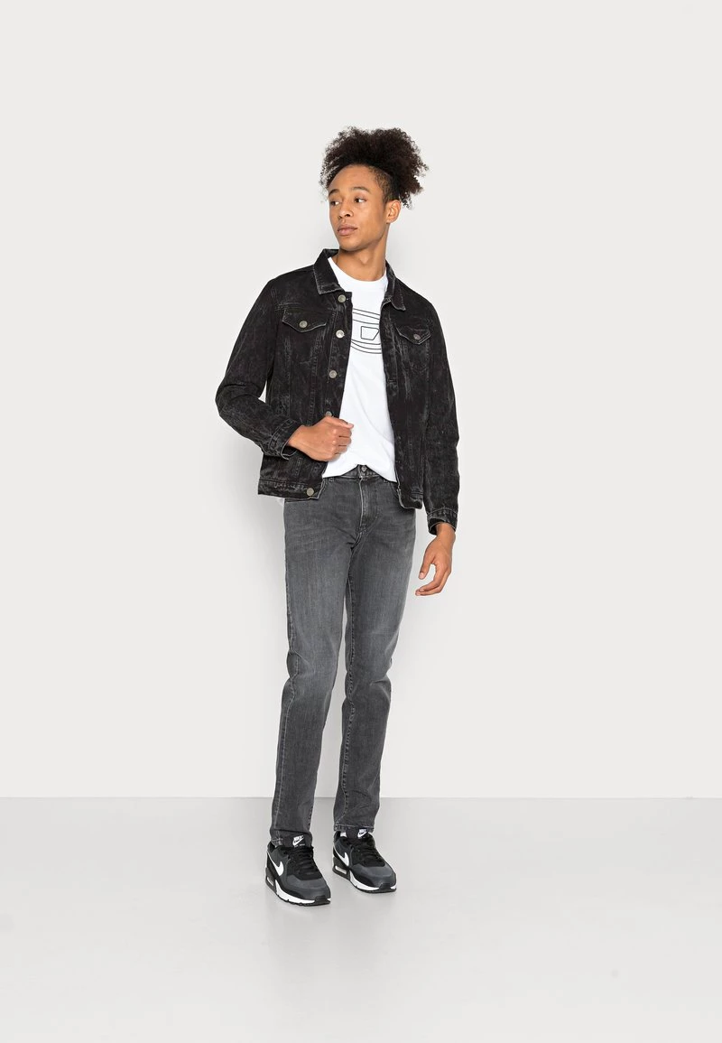 Diesel Hombre LIBRARY 2019 STRUKT - Vaqueros Slim Fit - Black/dark Grey 4 Diesel Hombre LIBRARY 2019 STRUKT - Vaqueros Slim Fit - Black/dark Grey - Imagen 2