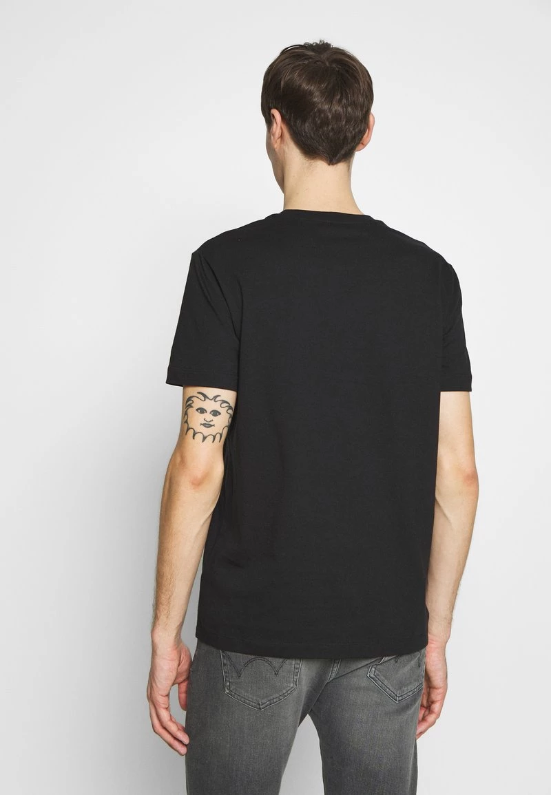 Diesel Hombre JAKE - Camiseta Estampada - Black 5 Diesel Hombre JAKE - Camiseta Estampada - Black - Imagen 3