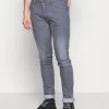 Diesel Hombre D-LUSTER - Vaqueros Slim Fit - Grey 2 Diesel Hombre D-LUSTER - Vaqueros Slim Fit - Grey -Ritmo Diesel Tienda efbb943b5e3a443f8e49042d7bf460e8