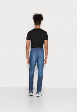 Hombre FINING DIESEL LIBRARY - Vaqueros Rectos - 09c72 01 -Ritmo Diesel Tienda f86934014d45408a80143c2504d796bb