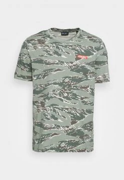 Diesel Unisexo JUST UNISEX - Camiseta Estampada - Green 10 Diesel Unisexo JUST UNISEX - Camiseta Estampada - Green -Ritmo Diesel Tienda ff40bae39aae41e7a93cd12a1ca51198